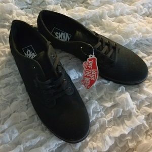 Vans all black